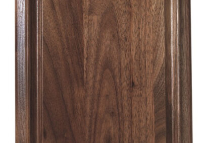 KP-439, PLAQUE W/ROUTED GROOVES